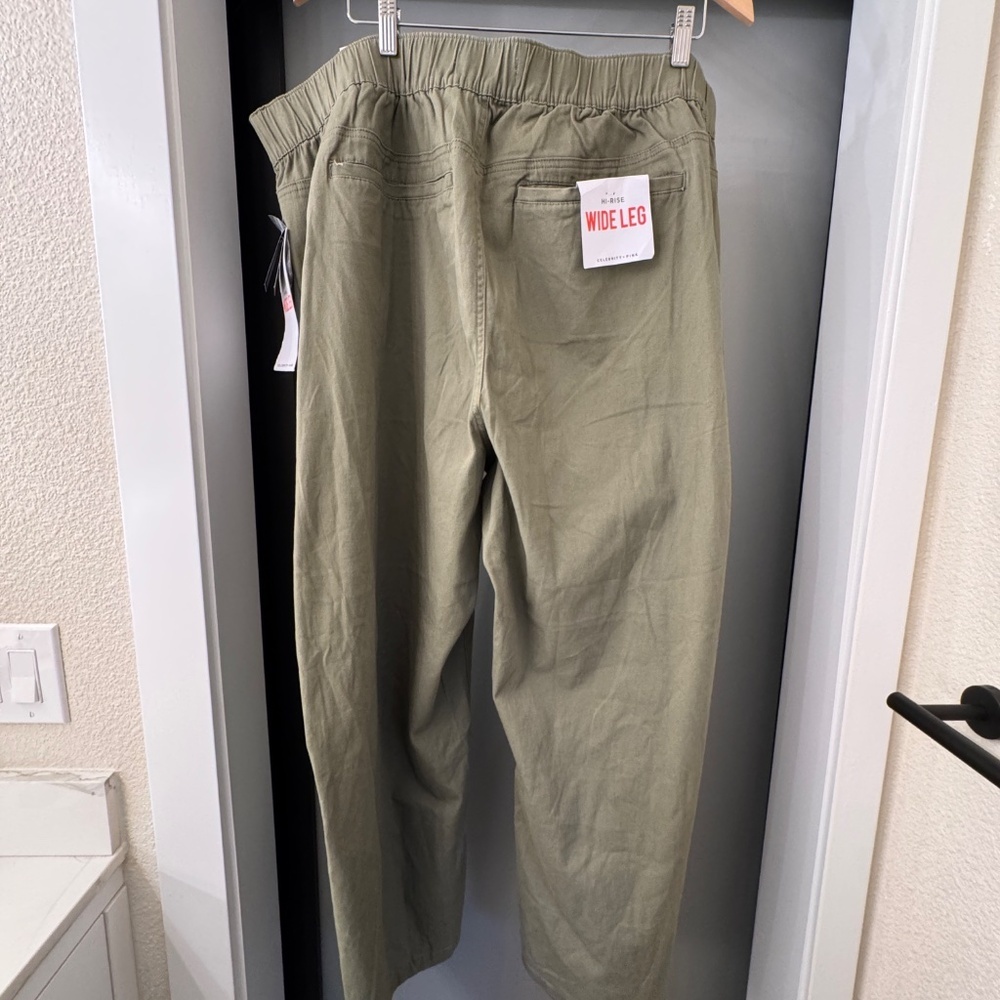 Nordstrom Celebrity Pink Hi-Rise Wide Leg Chino Pants 3X - Picture 3 of 3